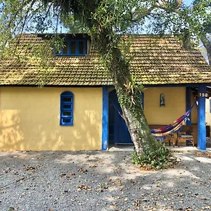 https://chales-no-centro-de-bombinhas.santa-catarina-brasil.com
